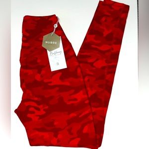 BRAND NEW! Buffbunny Red Camo Nubre Leggings